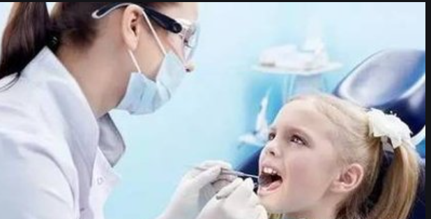 口腔中的傳染細菌 口腔中的傳染細菌